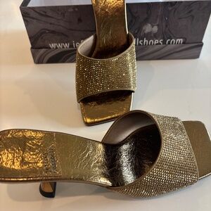NIB Jeffrey Campbell GOLD 8 1/2 sandal/slide